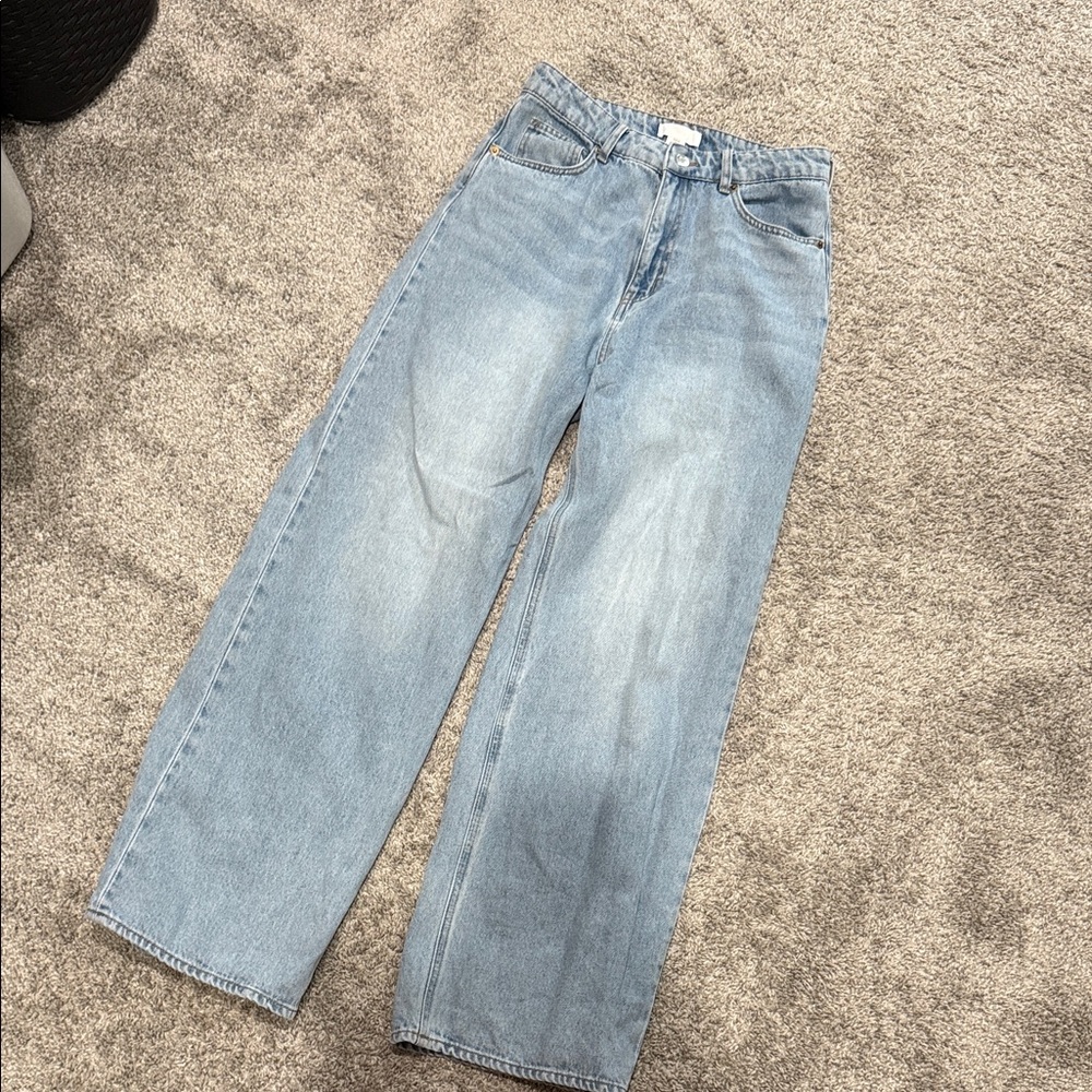 H&M wide leg light washed Jeans sz 4